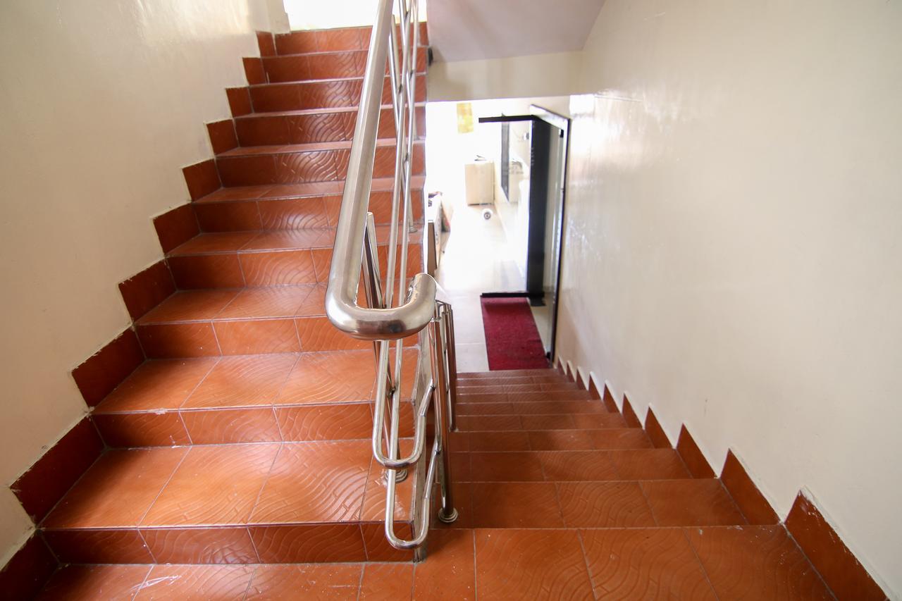 Oyo 9207 Chakri Guest House Visakhapatnam Luaran gambar